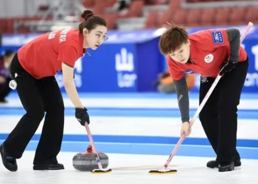 推動冰雪運(yùn)動高質(zhì)量發(fā)展 夯實(shí)冰雪經(jīng)濟(jì)發(fā)展基礎(chǔ)